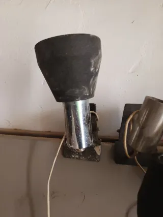 Focos vintage metal y plástico