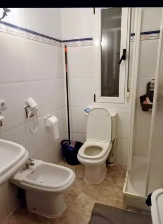 Habitación en alquiler para chica o señora