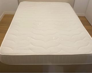 Cama con 4 cajones de almacenaje 140x200 y colchón