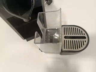 Cafetera Nespresso Krups XN 3005