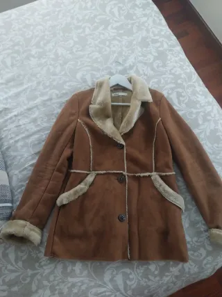 Chaqueta ante y borreguito usada muy poco