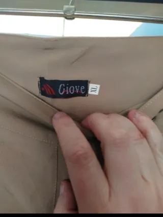 Pantalones campana beige con cordones