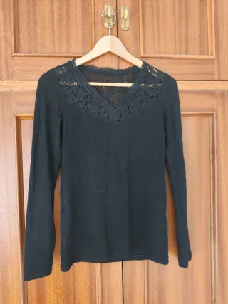 Jersey fino encaje negro