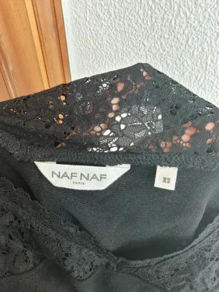 Jersey fino encaje negro