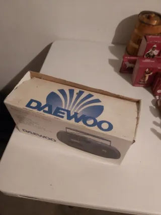 Radio Cassette Daewoo Gris vitange.