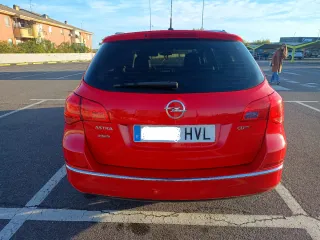 Opel Astra 2014