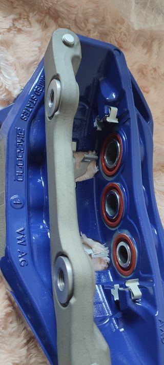 Frenos Akebono 6 Pistones Azul