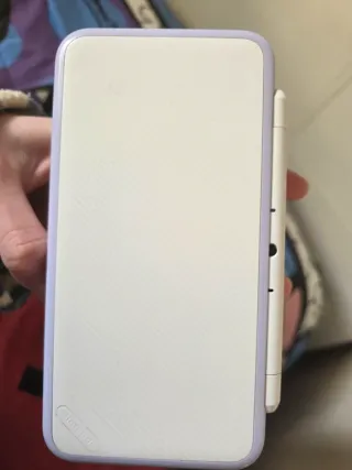 Nintendo 2DS XL Lavanda Bianco