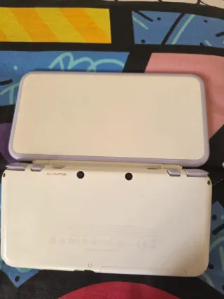 Nintendo 2DS XL Lavanda Bianco