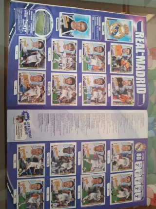Álbum casi completo Liga BBVA 2010-2011