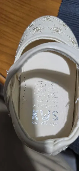 Zapatos niña talla 19 KWS sin estrenar