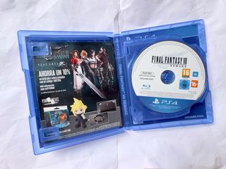 Final Fantasy VII Remake Deluxe PS4