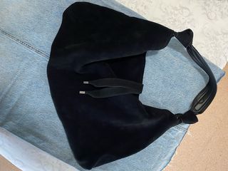 Bolso grande de piel negro