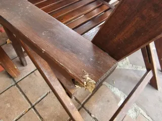 Conjunto mesa y sillas madera jardín