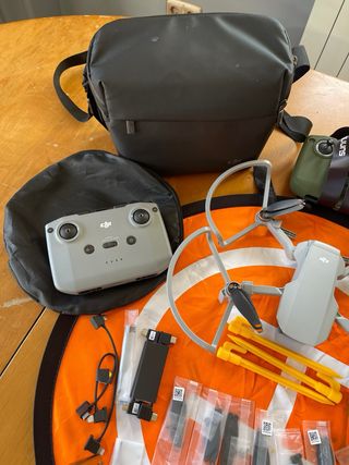 Dron DJI Mini 4K Kit Completo