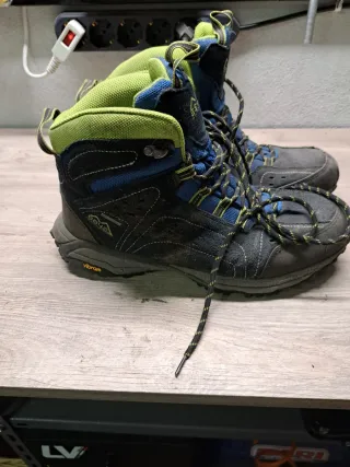 Scarponi da trekking 8848