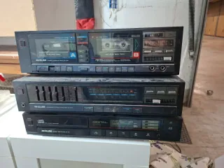 Equipo de música ELBE: Casetes y CD