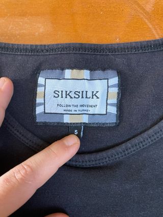 Camiseta SikSilk Negra Logo
