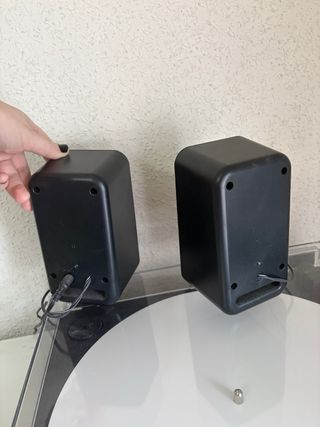 Altavoces Logitech Negros