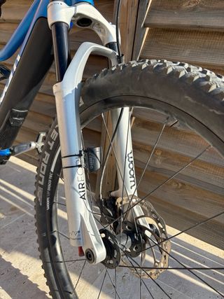 Woom UP 5 E-Bike Niños 24" Único dueño.