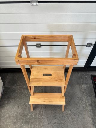 Torre di apprendimento Montessori in legno