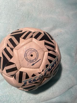 Balón de fútbol Real Madrid firmado