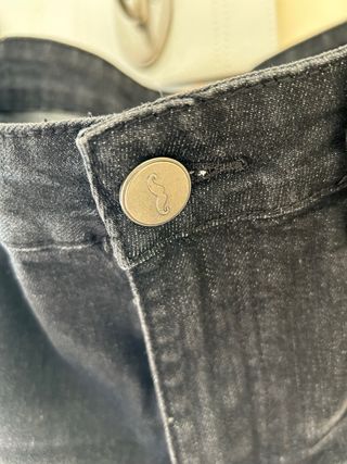 Vaqueros Núñez de Arenas Negros/Grises