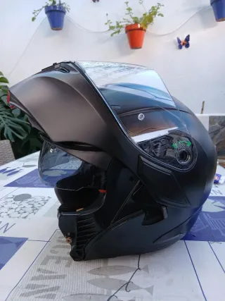 Casco Modular AGV Compact negro mate talla XL.