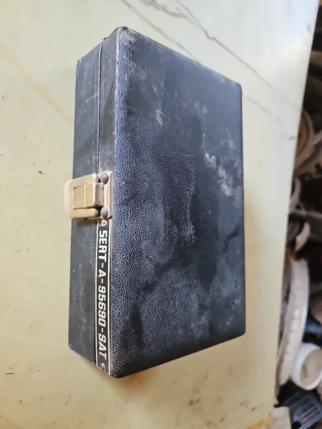 Estuche de utillaje de la fabrica SEAT