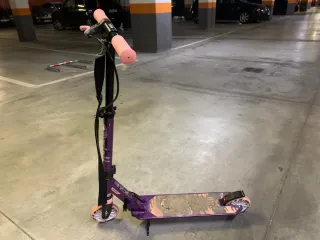 Patinete Oxelo Mid5 morado plegable