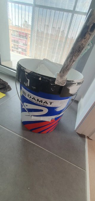 Pintor en Barcelona desde 120e rápido y limpio