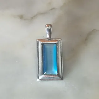 Ciondolo rettangolare blu e argento