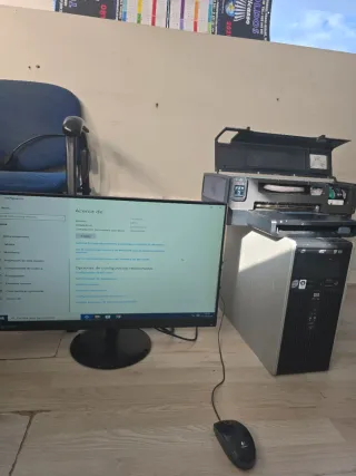 Ordenador Sobremesa, Monitor Lenovo e Impresora