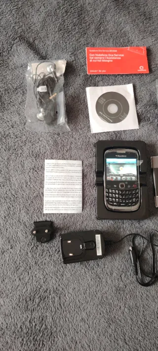 BlackBerry Curve 9300 Nero