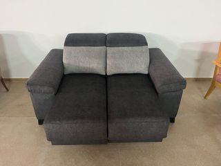 Sofá gris NUEVO con asientos deslizantes