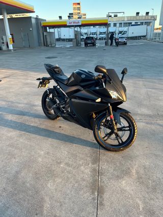 Yamaha YZF-R125 2009 Negra