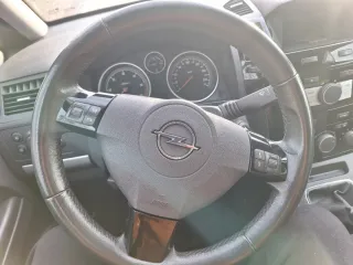 Opel Zafira 2010