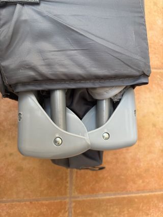 Cuna de viaje plegable