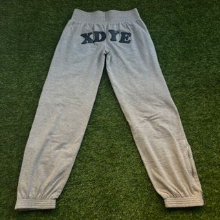 Pantalón chándal XDYE gris Talla M