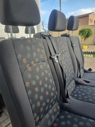 Banqueta 3 Asientos Mercedes Vito W639. No usados.