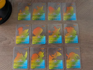 Pack 35 lamincards Pokémon 2005 + 2 del 2006