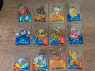 Pack 35 lamincards Pokémon 2005 + 2 del 2006