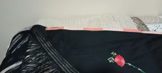 Mantón de Manila bordado nuevo