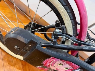 Bicicleta Infantil B'TWIN 16 Negra y Rosa