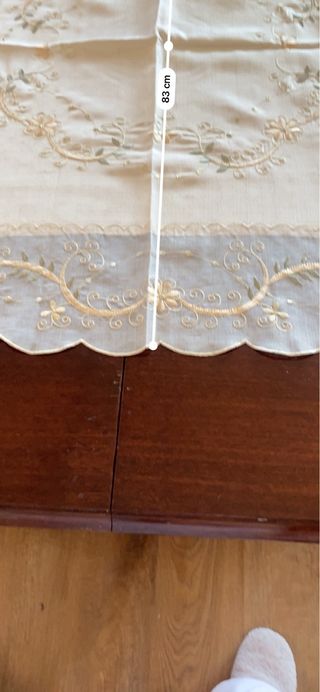 Toalha decorativa Páscoa dourada e branca