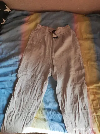 Ropa variada talla M, S y para chicas de 12 a 14.