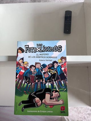 Los Futbolísimos 1: El misterio de los árbitros...
