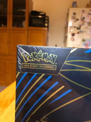 Collezione Ultra Premium Mega Charizard X EX