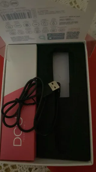 Reloj DCU Plata y Amarillo