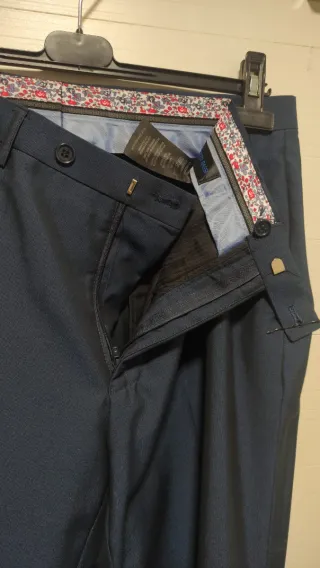 Traje de caballero azul marino Roberto Bassi